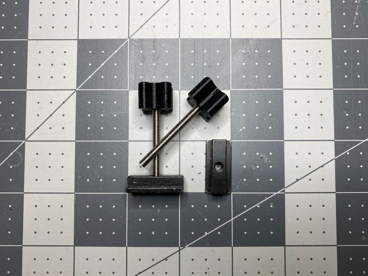 Bracketing - Thumb Screws